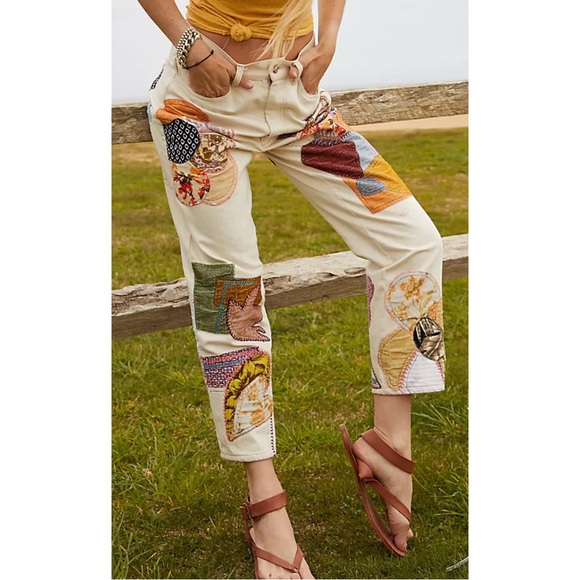 Free People Denim - Free People Sunnies Patched Boyfriend Jeans Ivory Size 26